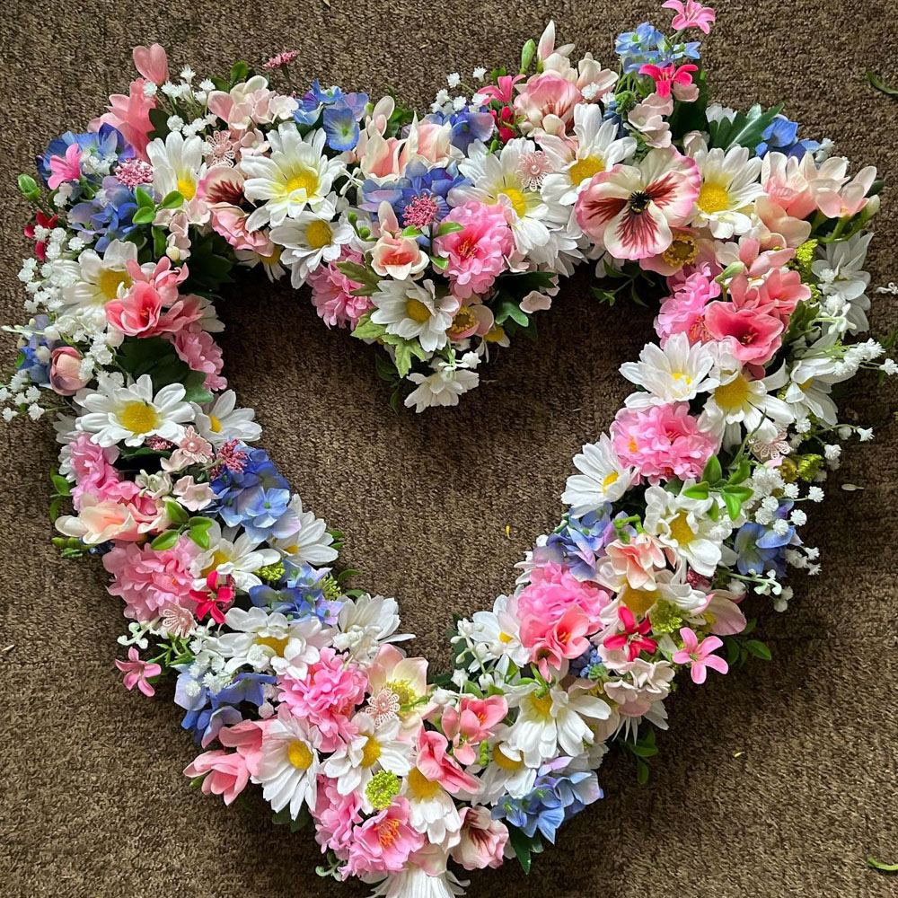 Pastel Garden Heart Product Image